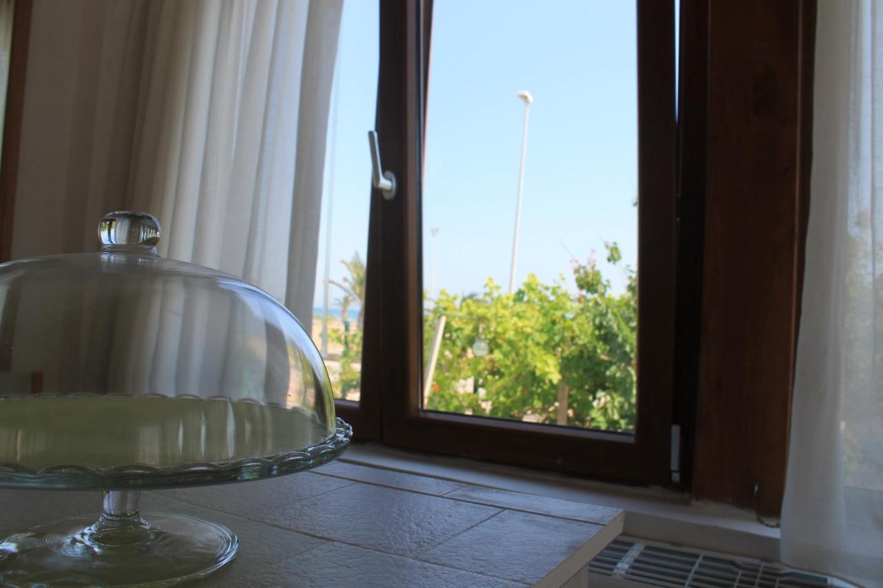 B&B Palazzo Manfredi Vieste, Fronte Mare Con Parcheggio Экстерьер фото